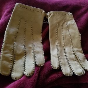 MENS XL PIG SKIN GLOVES in like new contition
